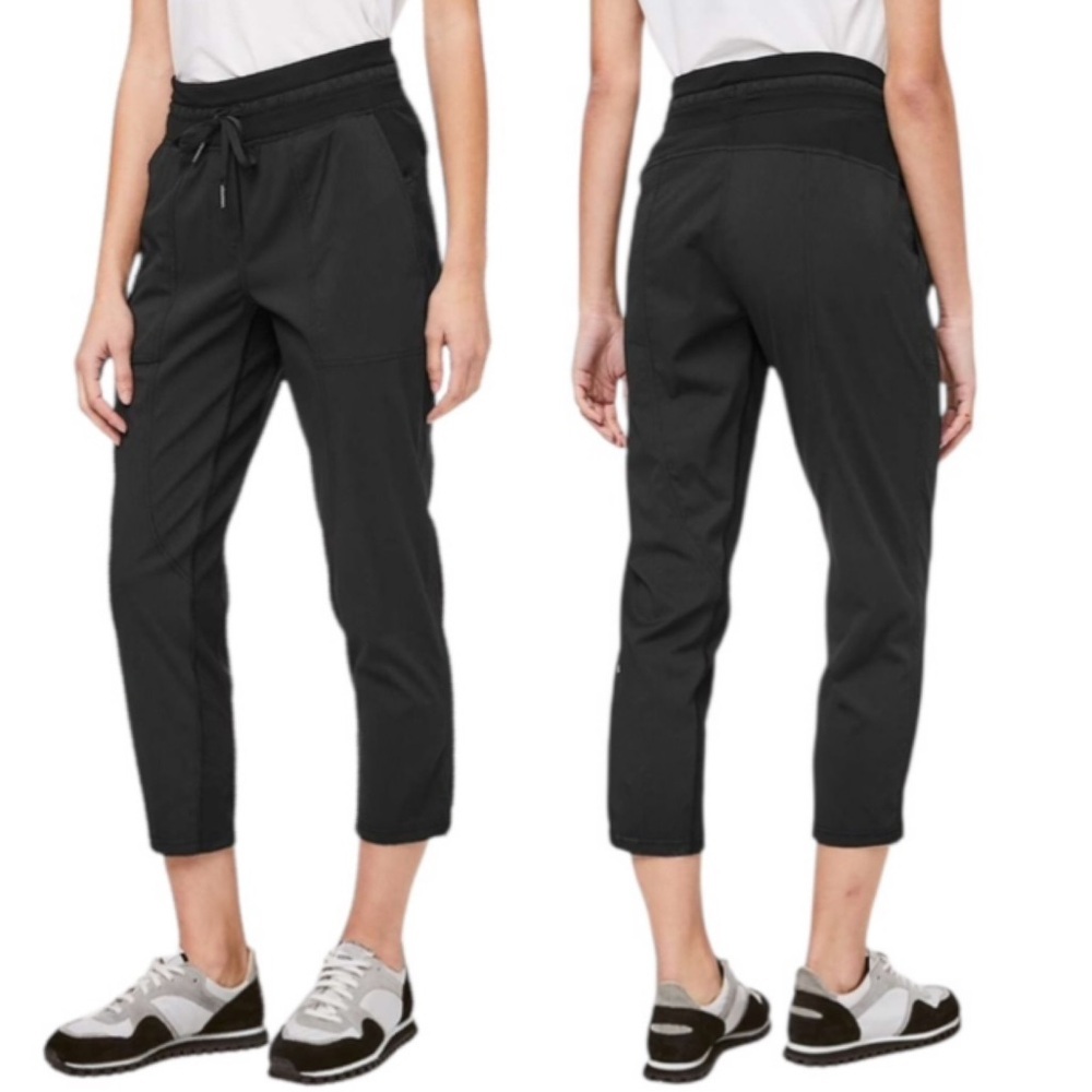 Lululemon Dance Studio Crop 25” Pant Black Size 2 - Picture 14 of 14